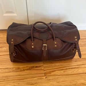 Duluth Pack Bison Leather Sportsman’s duffel